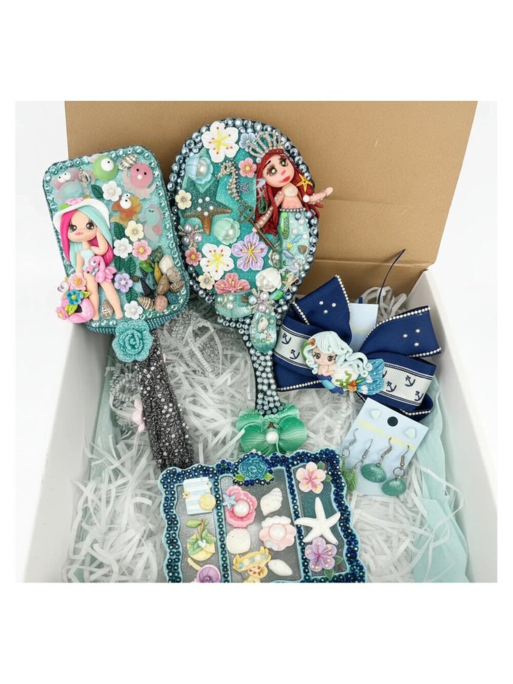 Beach Mermaid Vanity Gift Set | Decorated Brush, Mirror & Jewelry Box